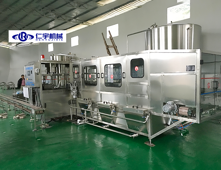 全自动桶装水设备呼吁所有家长:请让网络“毒瘤”远离孩子